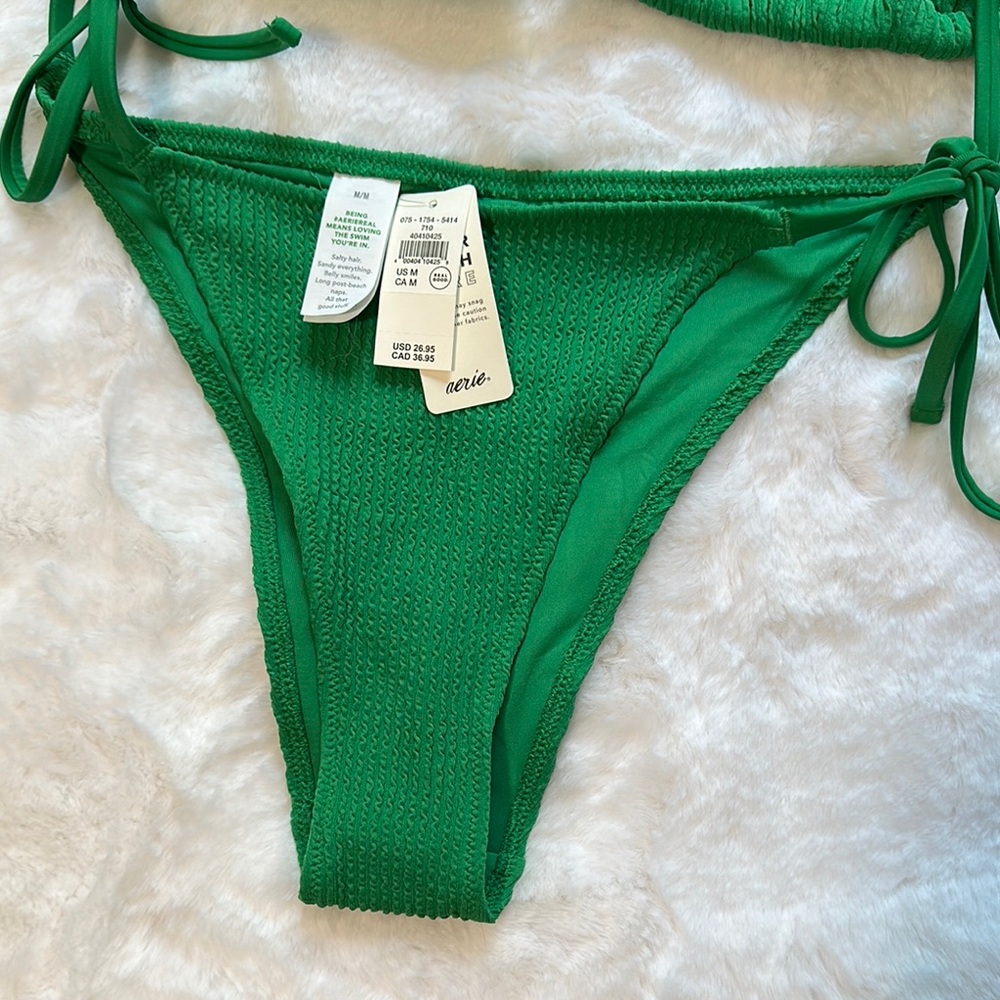 4/$20 🙈 NWT Aerie Vibrant Green Waffle Texture Bikini Bottom Sz M.